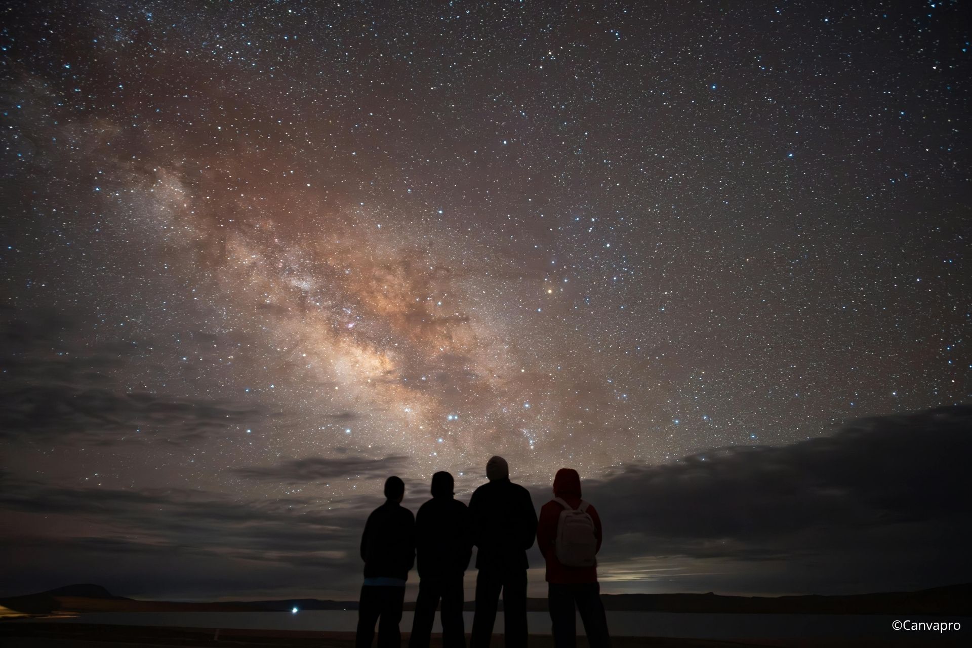 Sous les étoiles