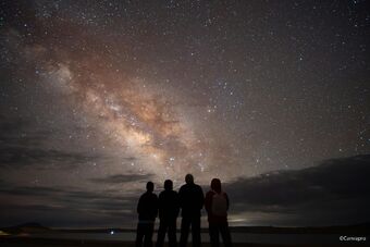 Sous les étoiles